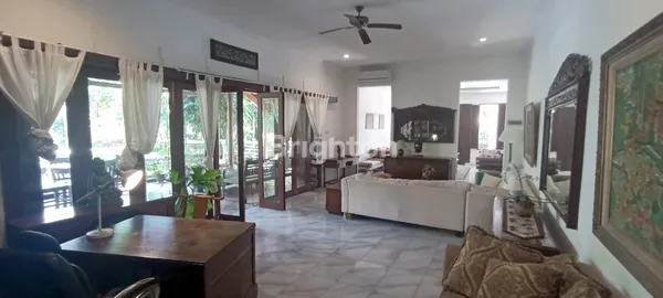 image RUMAH ASRI BALI LOKASI CIRENDE (3)