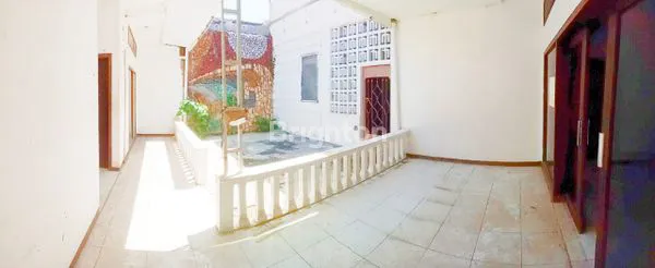 image RUMAH DI DHARMAHUSADA UTARA  (4)