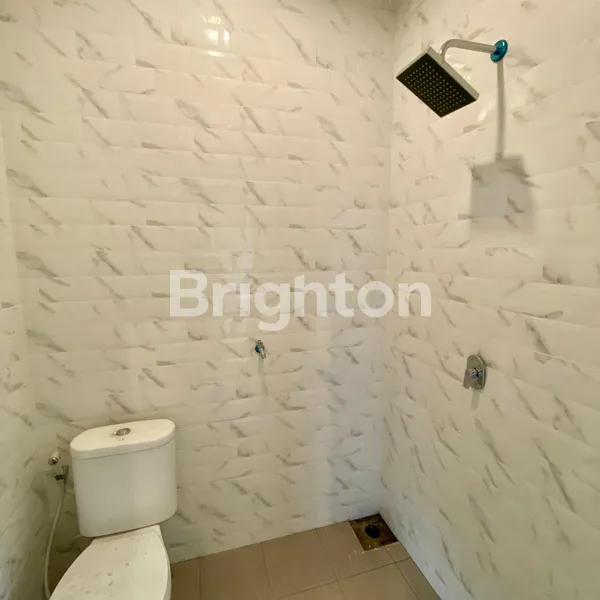 image RUMAH BARU MODERN MINIMALIS DI DE NAILA PARK MENGANTI – TANPA DP, BAYAR CUMA 5 JUTA LANGSUNG KPR! (8)