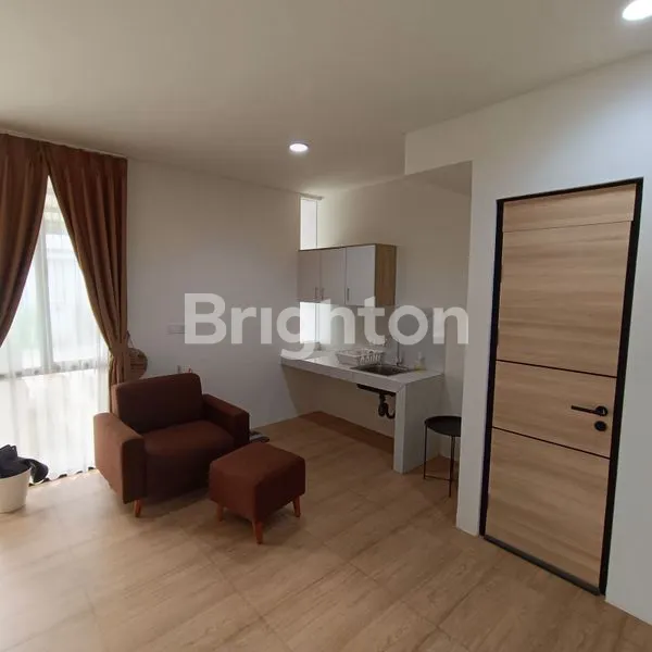 image RUMAH 2 LT SIAP HUNI DI CENDANA PARC LIPPO KARAWACI TANGERANG  (8)