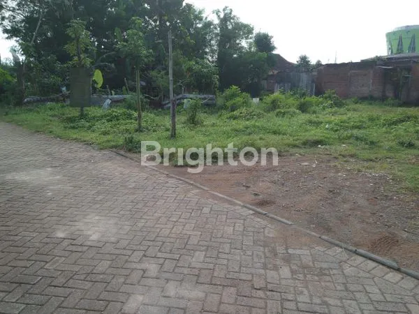 image TANAH STRATEGIS DEKAT GERBANG TOL MALANG DALAM PERUMAHAN SAWOJAJAR  (2)