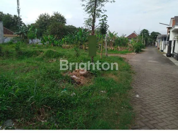 image TANAH STRATEGIS DEKAT GERBANG TOL MALANG DALAM PERUMAHAN SAWOJAJAR  (3)