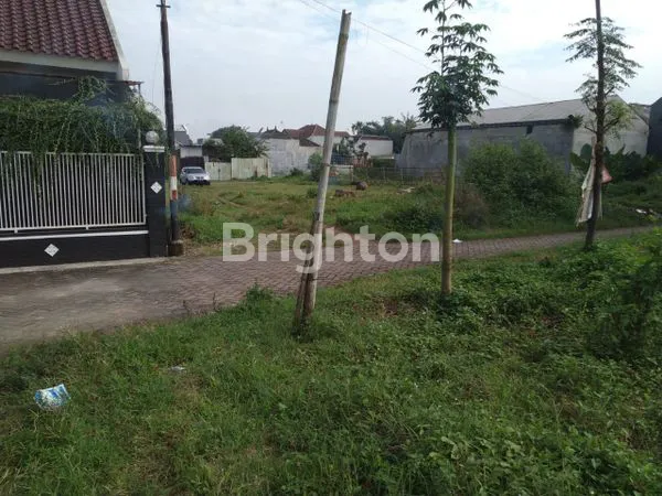 image TANAH STRATEGIS DEKAT GERBANG TOL MALANG DALAM PERUMAHAN SAWOJAJAR  (5)