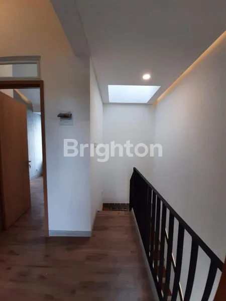 image RUMAH SIAP HUNI 2 LT DI BUKIT CIRENDEU CIPUTAT TANGERANG SELATAN (8)