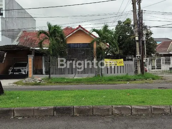 image RUMAH HOOK DI BOULEVARD NIRWANA EKSEKUTIF BISA UNTUK USAHA (1)