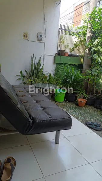 image RUMAH 1 LANTAI DALAM KOMPLEK PERUMAHAN LOKASI STRATEGI DEKAT KAMPUS DAN GWK DAN SIDE WALK DIAREA JIMBARAN (3)