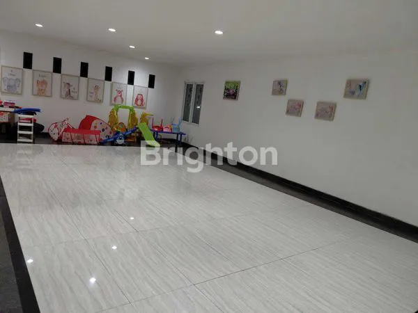 image DI JUAL RUMAH LUX SIAP HUNI DI JLN SETIABUDI (5)