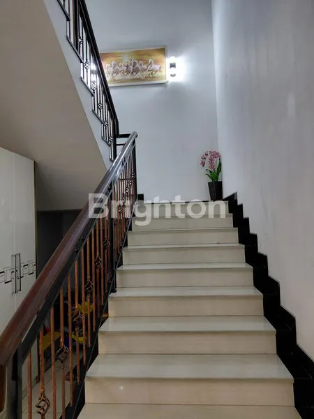 image DI JUAL RUMAH LUX SIAP HUNI DI JLN SETIABUDI (4)
