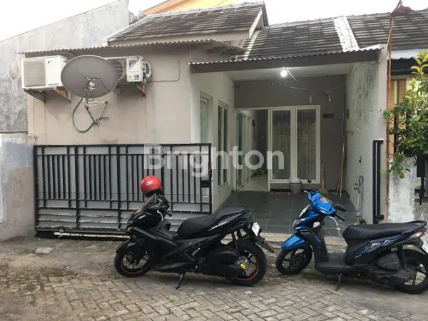 image RUMAH SIAP HUNI DEMPEL BARU SEMARANG TIMUR (1)