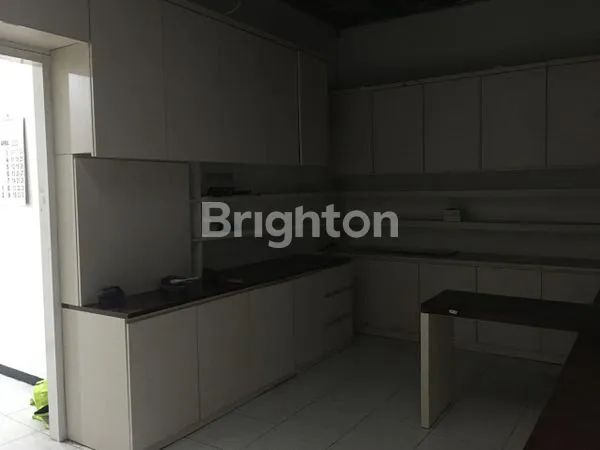 image RUMAH SIAP HUNI DEMPEL BARU SEMARANG TIMUR (4)