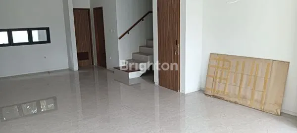 image DIJUAL RUMAH MEWAH 3 LANTAI  CILANDAK JAKARTA SELATAN (3)