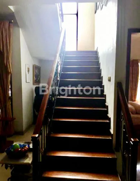 image JUAL RUMAH LUX 2 LANTAI HOOK DEKAT SUMMARECON SOEKARNO HATTA BANDUNG (5)