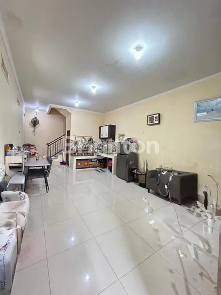 image DIJUAL CEPAT RUMAH DURI KOSAMBI YANG SIAP HUNI DI CENGKARENG, JAKARTA BARAT (1)