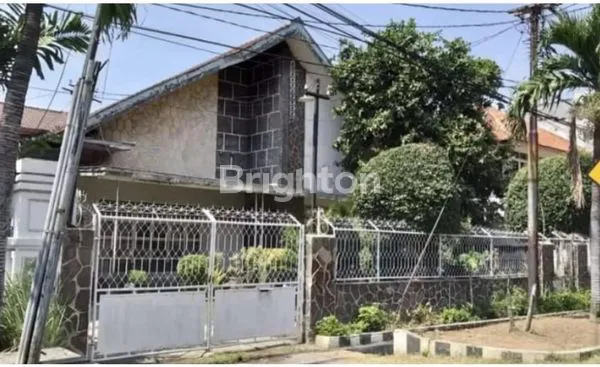 DIJUAL RUMAH HITUNG HARGA TANAH JL. CEMPAKA, SURABAYA