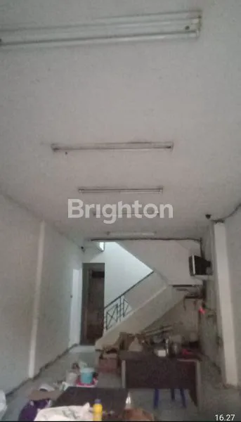 image RUKO SIAP OPERASIONAL BUAT USAHA APA SAJA KARENA DAERAHNYA STRATEGIS, DIPUSAT BISNIS DAAN MOGOT, DEKAT MALL DM,  DI DAAN MOGOT, KALIDERES, JAKARTA BARAT  (4)