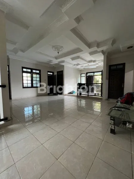 image RUMAH 2 LANTAI KOTA WISATA (2)