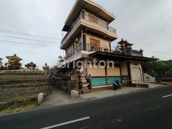 RUKO DAN RUMAH 3 LANTAI DI TABANAN DEKAT PANTAI YEH GANGGA