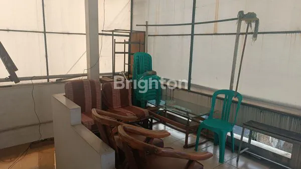 image RUMAH TINGGAL BERIKUT TEMPAT KOST (8)