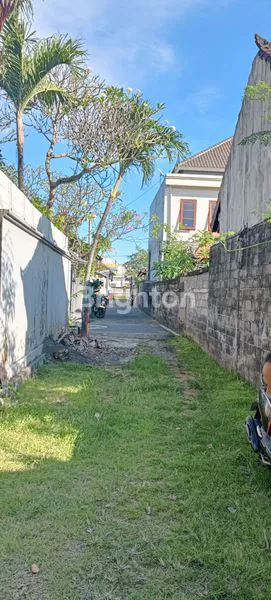 image TANAH SLOT KECIL LANGKA JARANG ADA DI SEMINYAK (3)