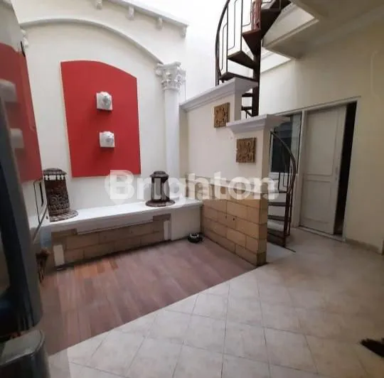 image RUMAH TENGGILIS UTARA DEKAT UBAYA SIAP HUNI (5)
