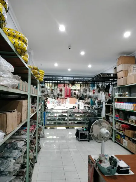 image RUKO 3 LANTAI SEMI FURNISH PINGGIR JALAN RAYA CENGKARENG, DEKAT MALL GREEN SEDAYU (2)