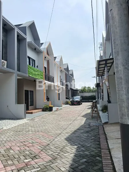image DI JUAL  RUMAH ROYAL CIJAGO  (2)