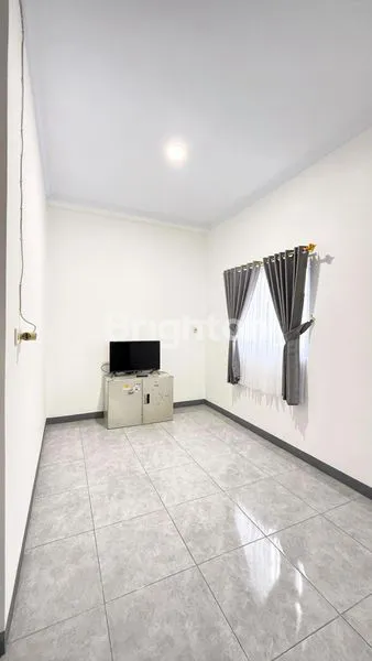 image RUMAH 2 LANTAI BEBAS BANJIR DI CIRACAS JAKARTA TIMUR (6)