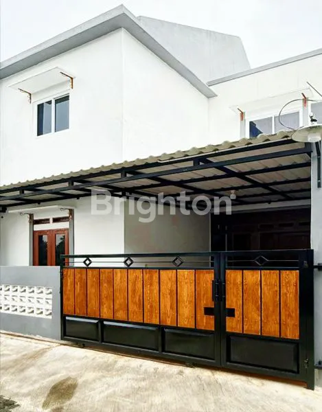 image RUMAH 2 LANTAI BEBAS BANJIR DI CIRACAS JAKARTA TIMUR (3)