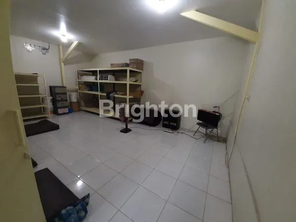 image GEDUNG NYAMAN & AMAN , SUPER LUAS DI BUDURAN SIDOARJO (6)