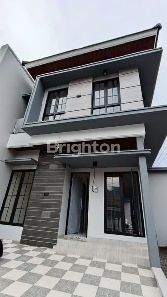 image ROW 6 MOBIL DEKAT HOKKY MERR RUMAH BARU GRESS HOOK ! JUAL RUMAH KLAMPIS ANOM (2)