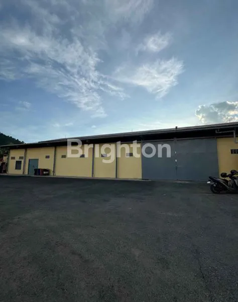 image GUDANG SIAP PAKAI BEBAS BANJIR (6)