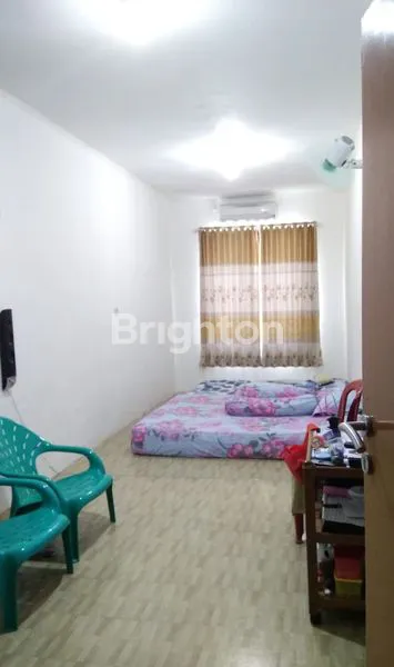 image RUMAH PADEMANGAN UK 3X14 SHM ROW 2 MOBIL JUAL CEPAT JAKARTA UTARA (2)