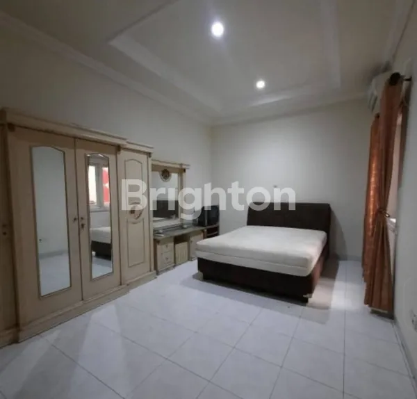 image RUMAH TENGGILIS UTARA 2 LANTAI SIAP HUNI FURNISH DEKAT RUNGKUT INDUSTRI, JEMURSARI, KUTISARI (3)