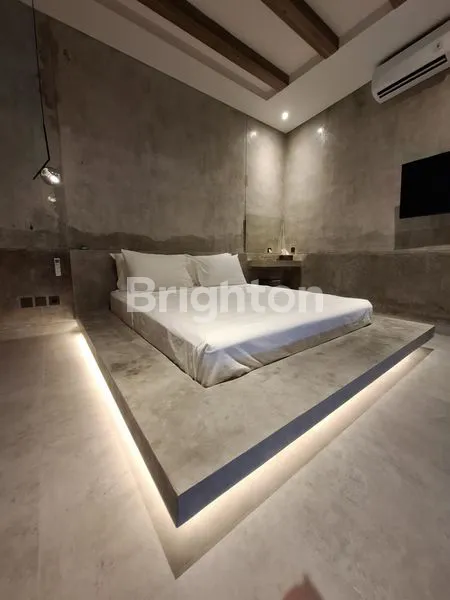 image VILLA MEWAH 3 BR FULLY FURNISHED INDUSTRIAL STYLE DI CANGGU (3)