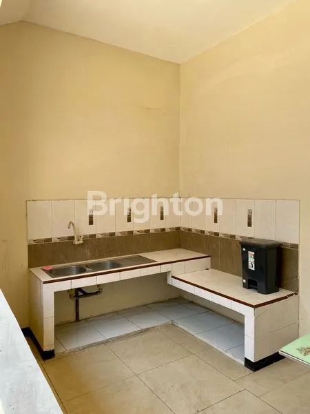 image RUMAH SIAP HUNI GRESIK REGENCY (7)