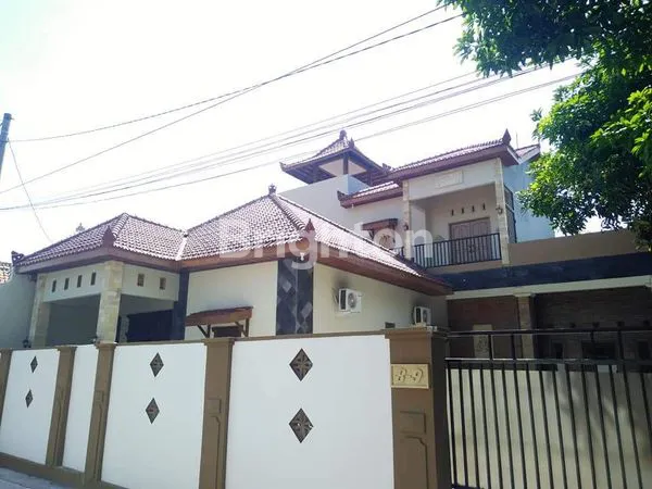 image RUMAH CANTIK DAN ESTETIK SIAP DI JUAL DI KAWASAN JANGLI UTAMA (1)