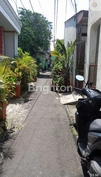 image RUMAH DI MENTENG DALAM JAKSEL (8)