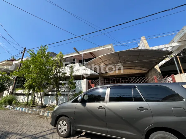 image RUMAH DHARMAHUSADA INDAH BARAT 2 LANTAI ONE GATE SISTEM (2)