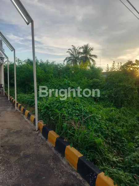 image TANAH PADAT PERSEGI PANJANG LOKASI STRATEGIS PINGGIR JALAN UTAMA LINTAS TIMUR AREA SUKARAMI ALANG ALANG LEBAR KM 10 PALEMBANG (3)