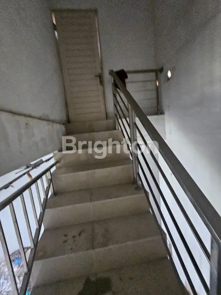 image JALAN DANAU LIMBOTO (4)