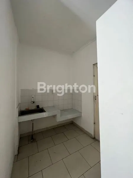 image RUKO 3 LANTAI PREMIUM PLAZA DELUMINA - 5 MENIT KE MALL PURI (8)