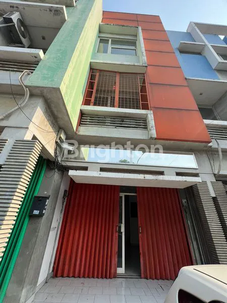 RUKO 3 LANTAI PREMIUM PLAZA DELUMINA - 5 MENIT KE MALL PURI