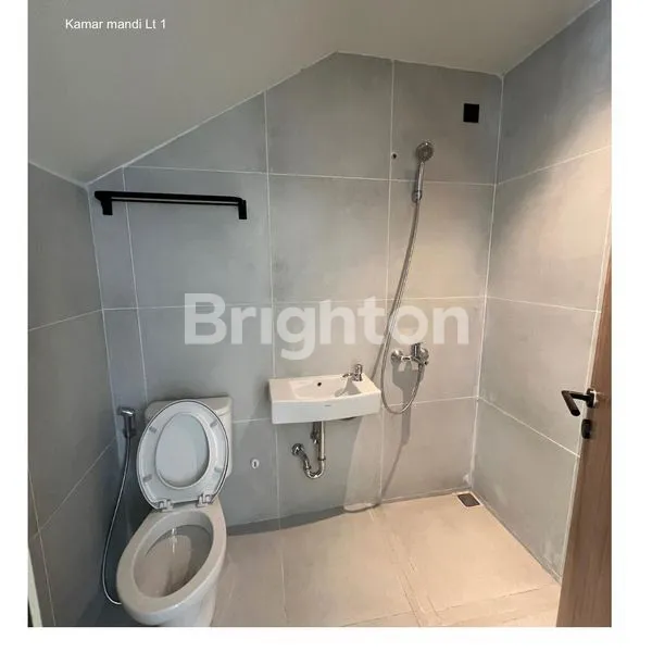 image RUMAH CLUSTER 2 LANTAI KAHURIPAN NIRWANA (6)