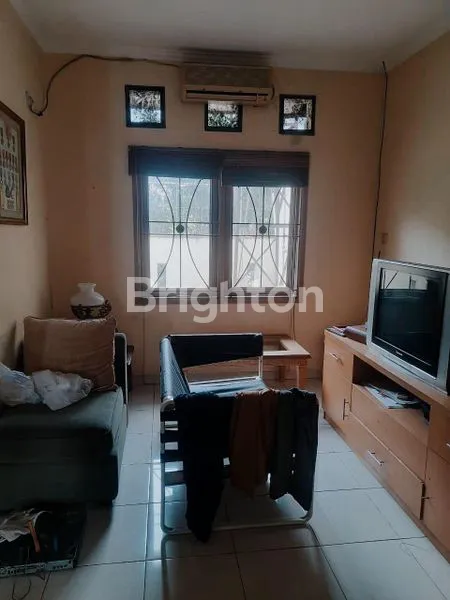 image RUMAH SHM 2 LANTAI REMPOA TANGERANG SELATAN BANTEN (5)