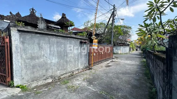 image RUMAH DALAM KOTA DENPASAR BARAT BALI SANGAT NYAMAN SEBAGAI RUMAH TINGGAL (2)