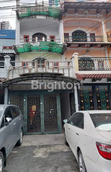 image DIJUAL RUMAH SIAP HUNI JLN LABORATORIUM BELAKANG TVRI (1)