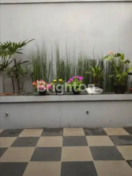 image RUMAH LUAS DI PURI LAGUNA CIMANGGIS DEPOK BONUS LEBIHAN TANAH (3)