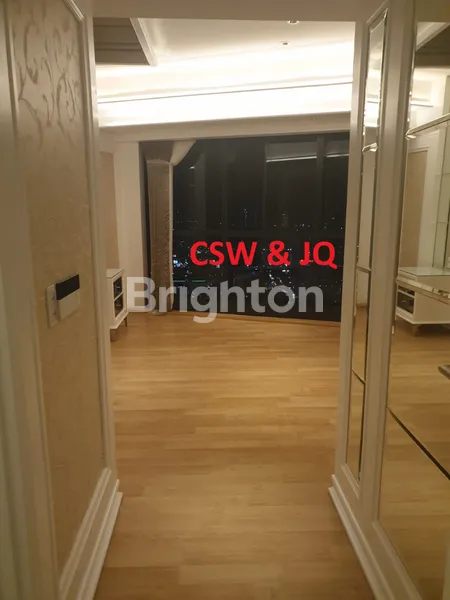 image THE PEAK APARTMENT GRESS, DENGAN PRIVATE LIFT DI ATAS TUNJUNGAN PLAZA (7)