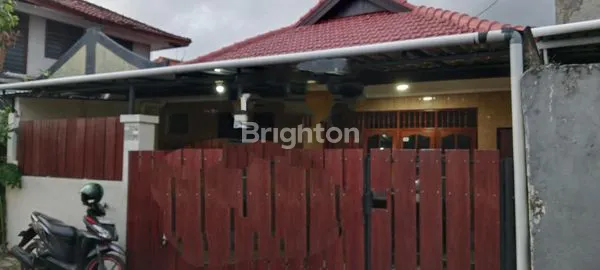 image RUMAH AREA DAUH PURI KANGIN (2)