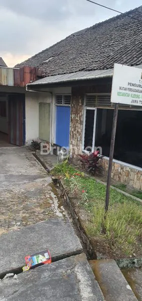 image RUMAH DIPEDESAAN TEMANGGUNG JATENG (3)